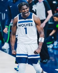  爱德华兹35分森林狼力克快船  