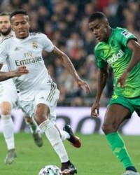  曼联旧将林加德梅开二度弑旧主  