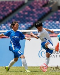  曼城女足夺得联赛冠军创历史  